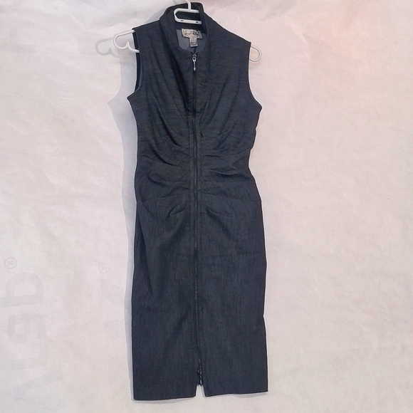 Denim dress - Picture 1 of 4